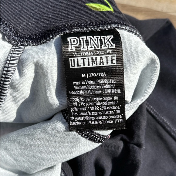 PINK Victoria's Secret Black Cherry Leggings - Picture 4 of 6